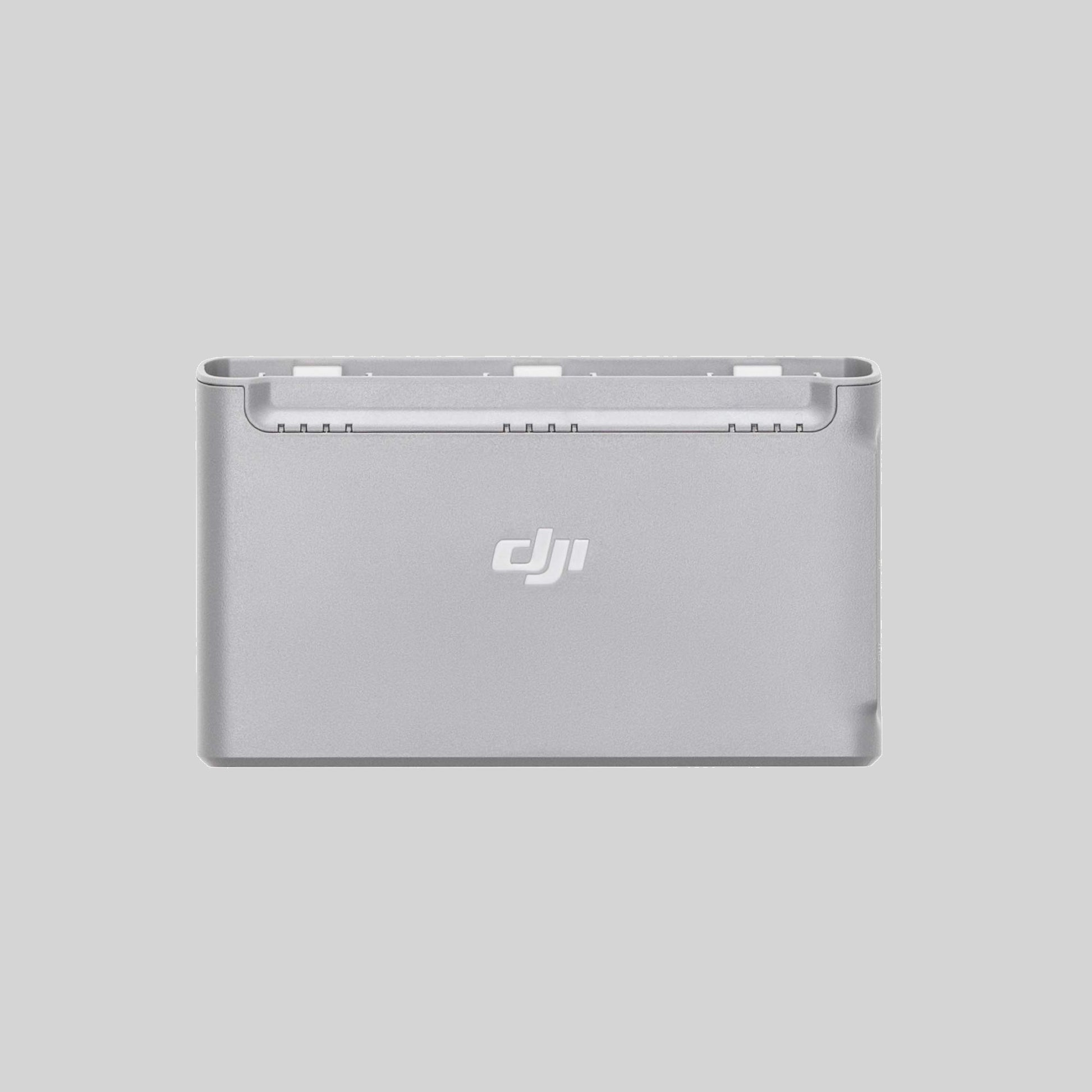 DJI 3-Battery Two-Way QC and USB PD Fast Charging Hub with Intelligent LED (Battery Chargers)